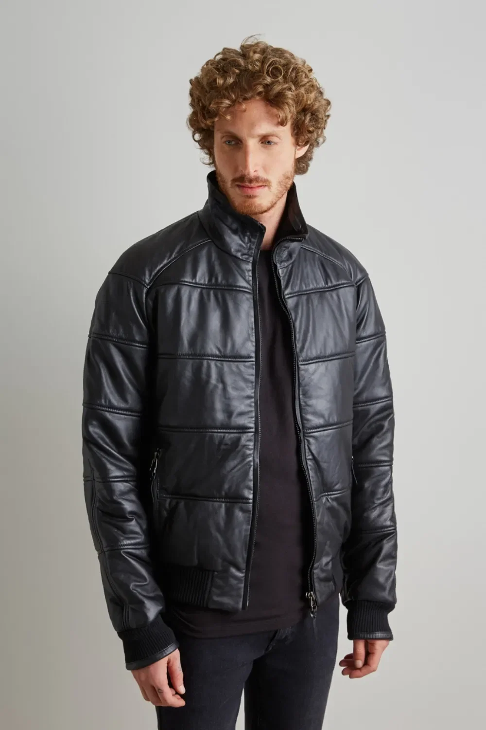 Jaqueta De Couro Bomber Raglan