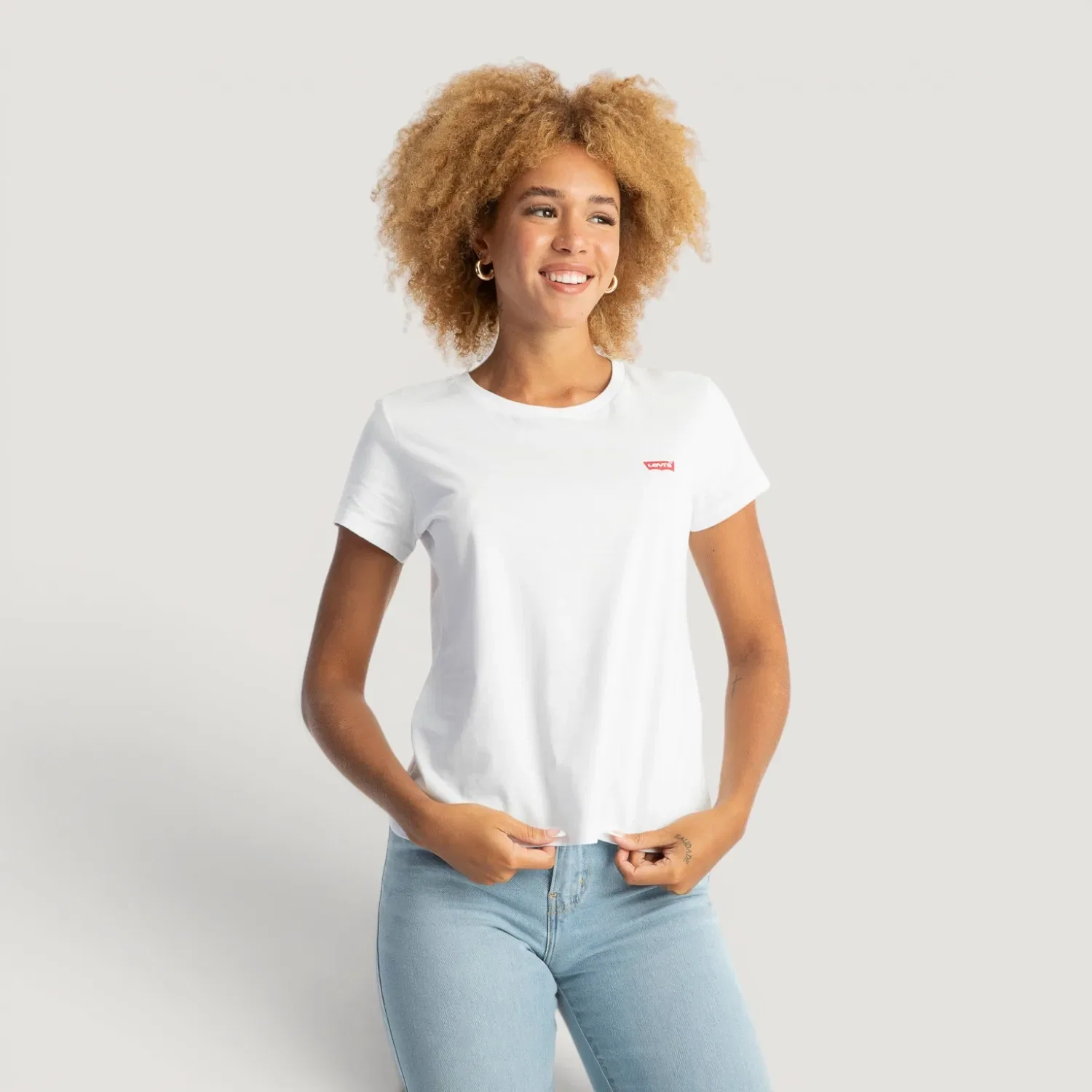 Camiseta Levi's® The Perfect Manga Curta — imagem 1