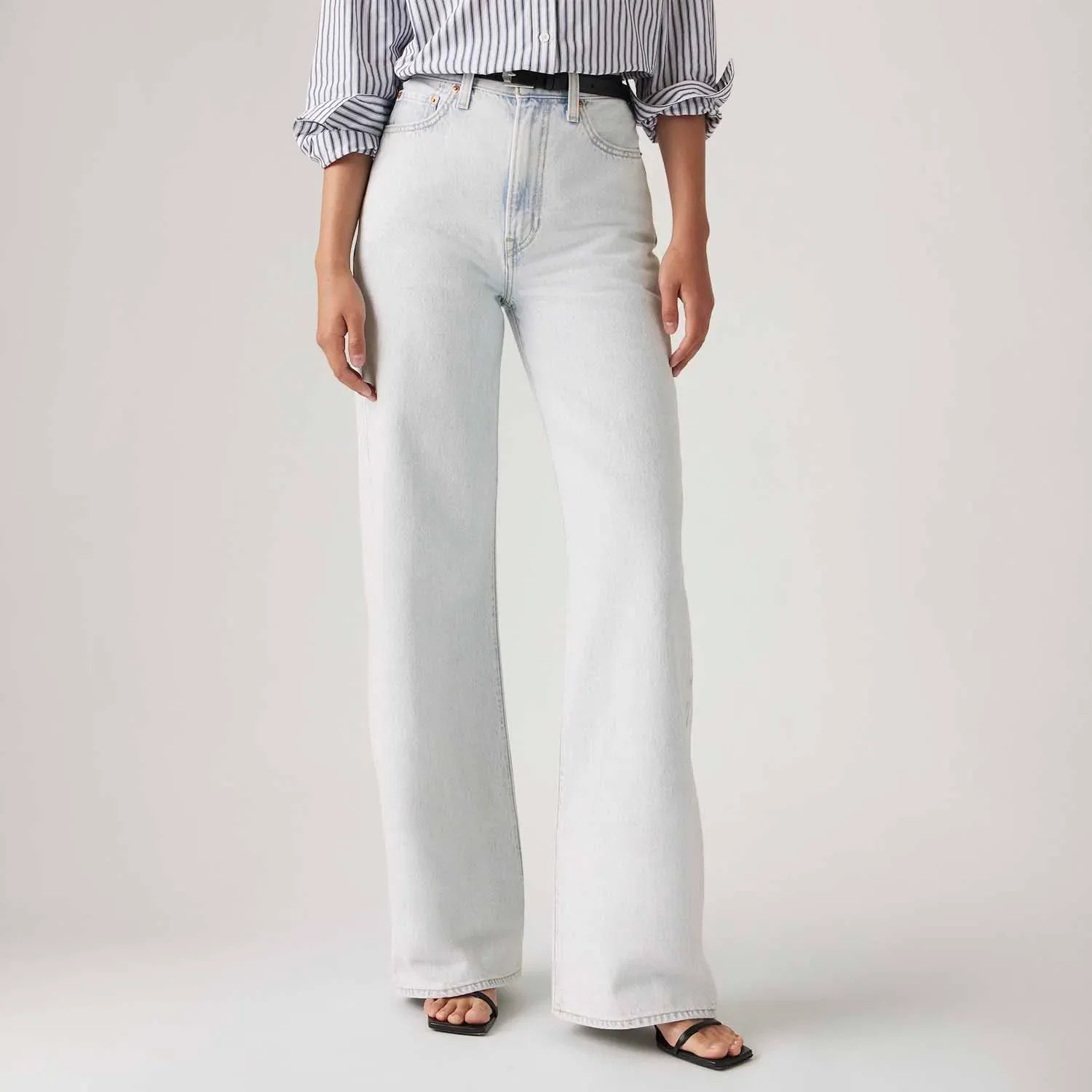 Calça Jeans Levi's® Ribcage Wide Leg Lavagem Clara — imagem 1