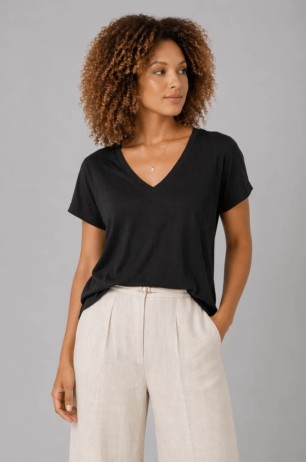 Blusa Manga Curta Canelada Gola v - Preto — imagem 1