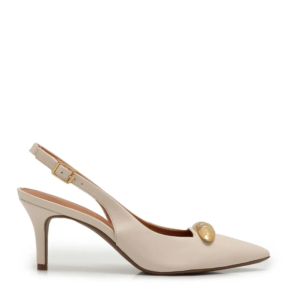 Scarpin Off White Couro Enfeite