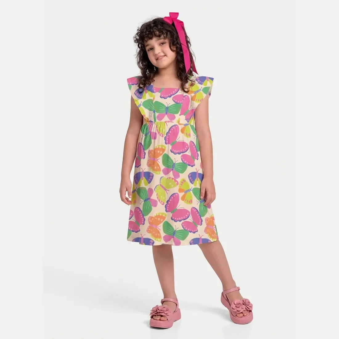 Vestido com estampa de borboletas