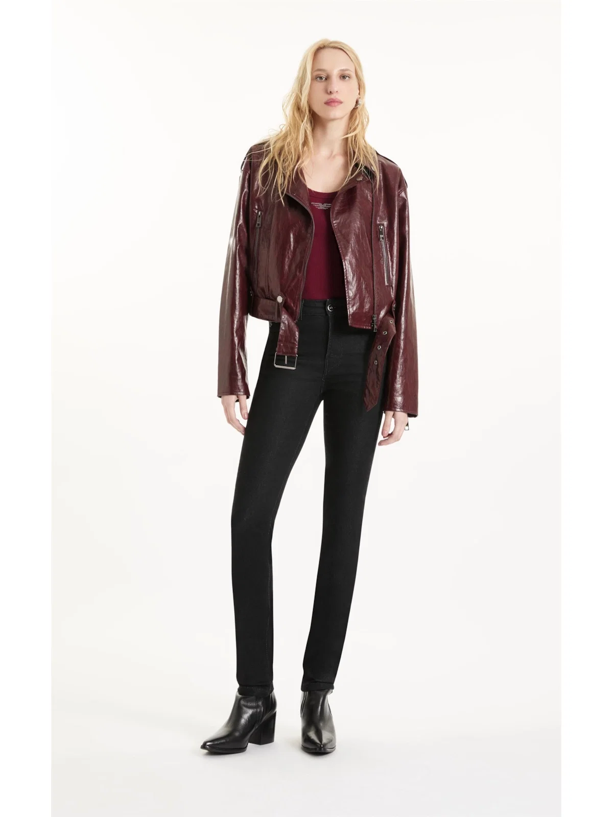 Calça Jogging Black Skinny Lav. 36 Amaciado C/ Resina — imagem 1