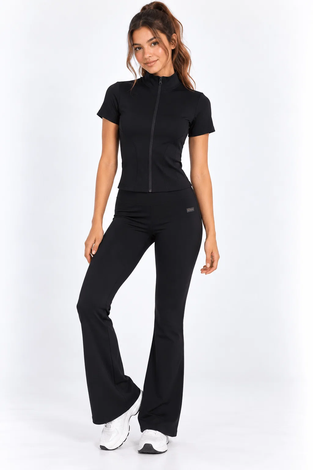 Calça Flare Recortes - Preto