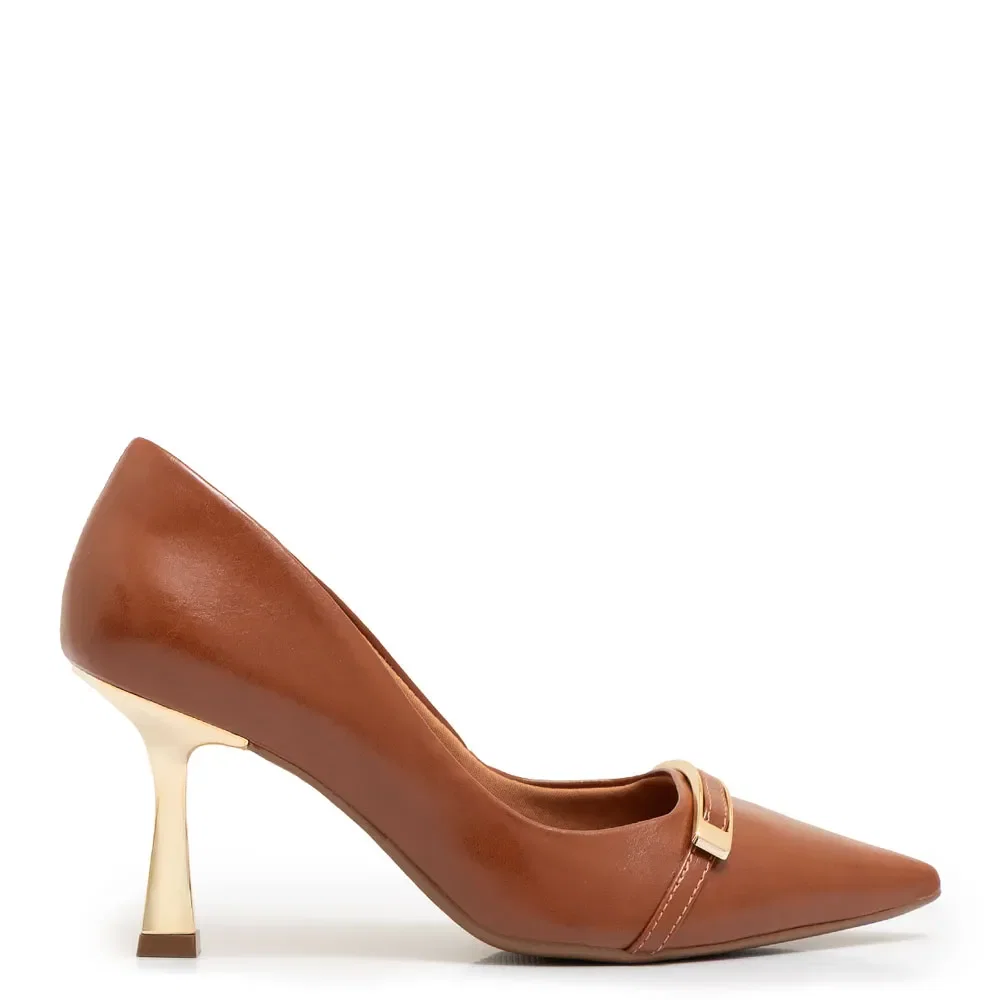 Scarpin Caramelo Enfeites