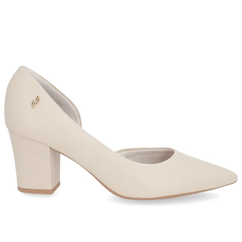 Scarpin Couro Bege Detalhe Costura — imagem 1