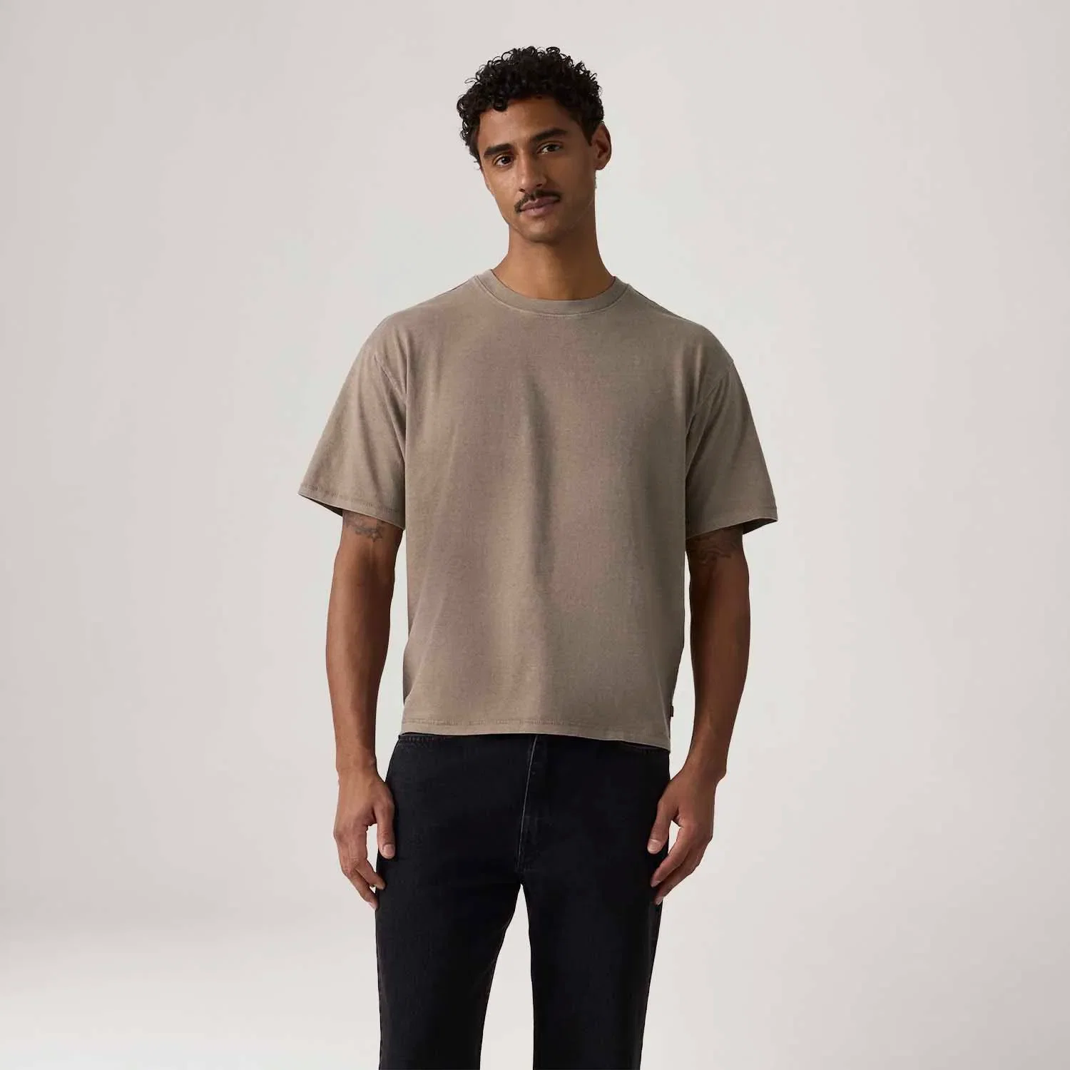 Camiseta Levi's® Boxy Marrom