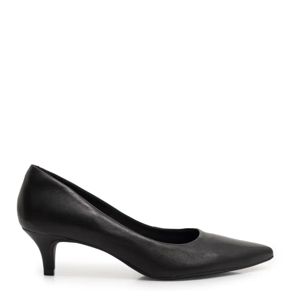 Scarpin Preto Couro Salto Fino