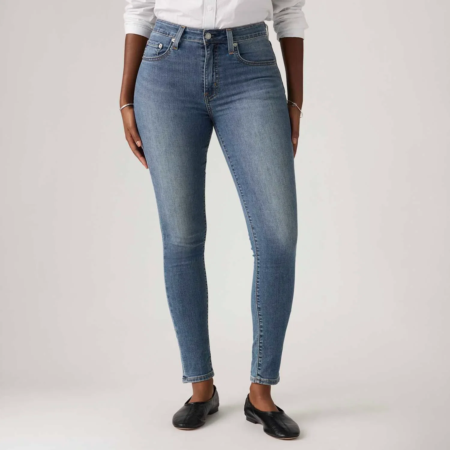 Calça Jeans Levi's® 721® High Rise Skinny Lavagem Média — imagem 1