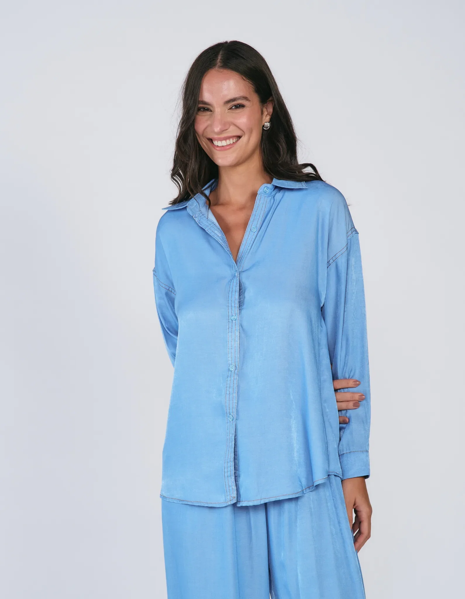 Blusa Manga Longa Com Botões - Azul