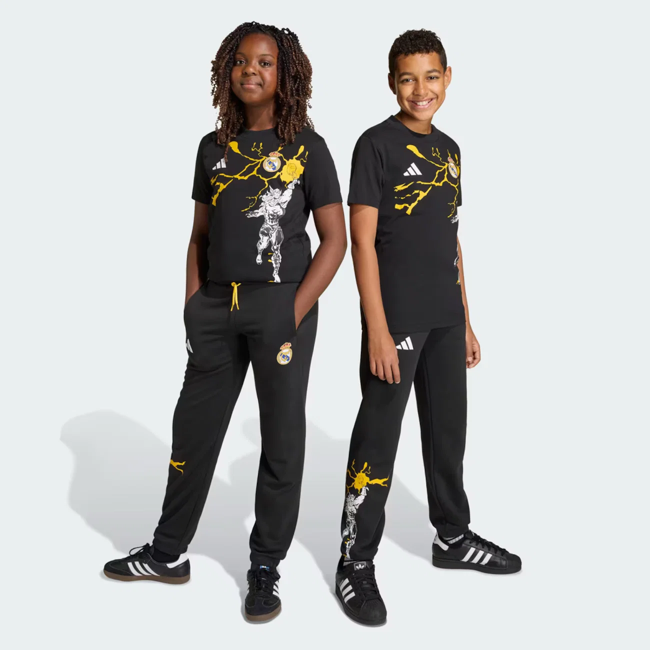 Calça Adidas Real Madrid Avengers Pants Infantil — imagem 1