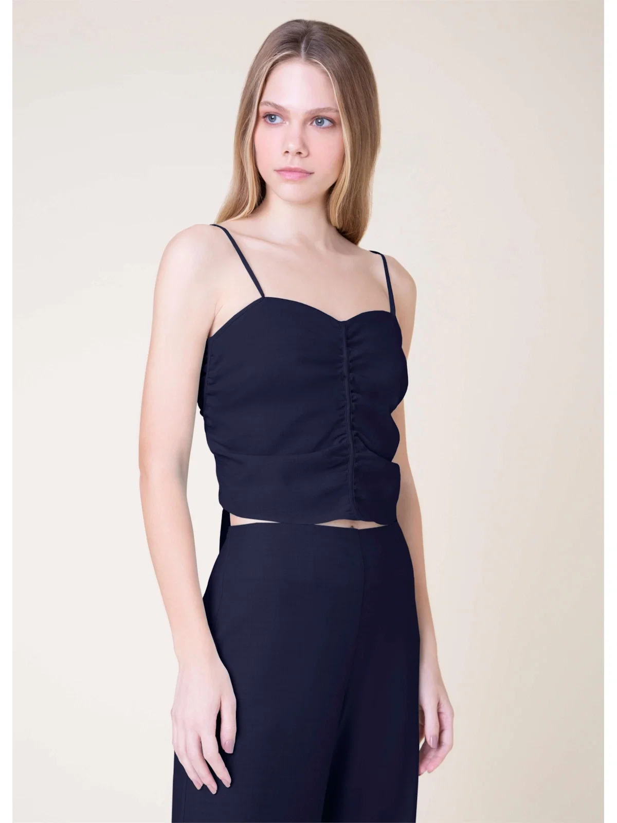 Cropped Ravena Marinho