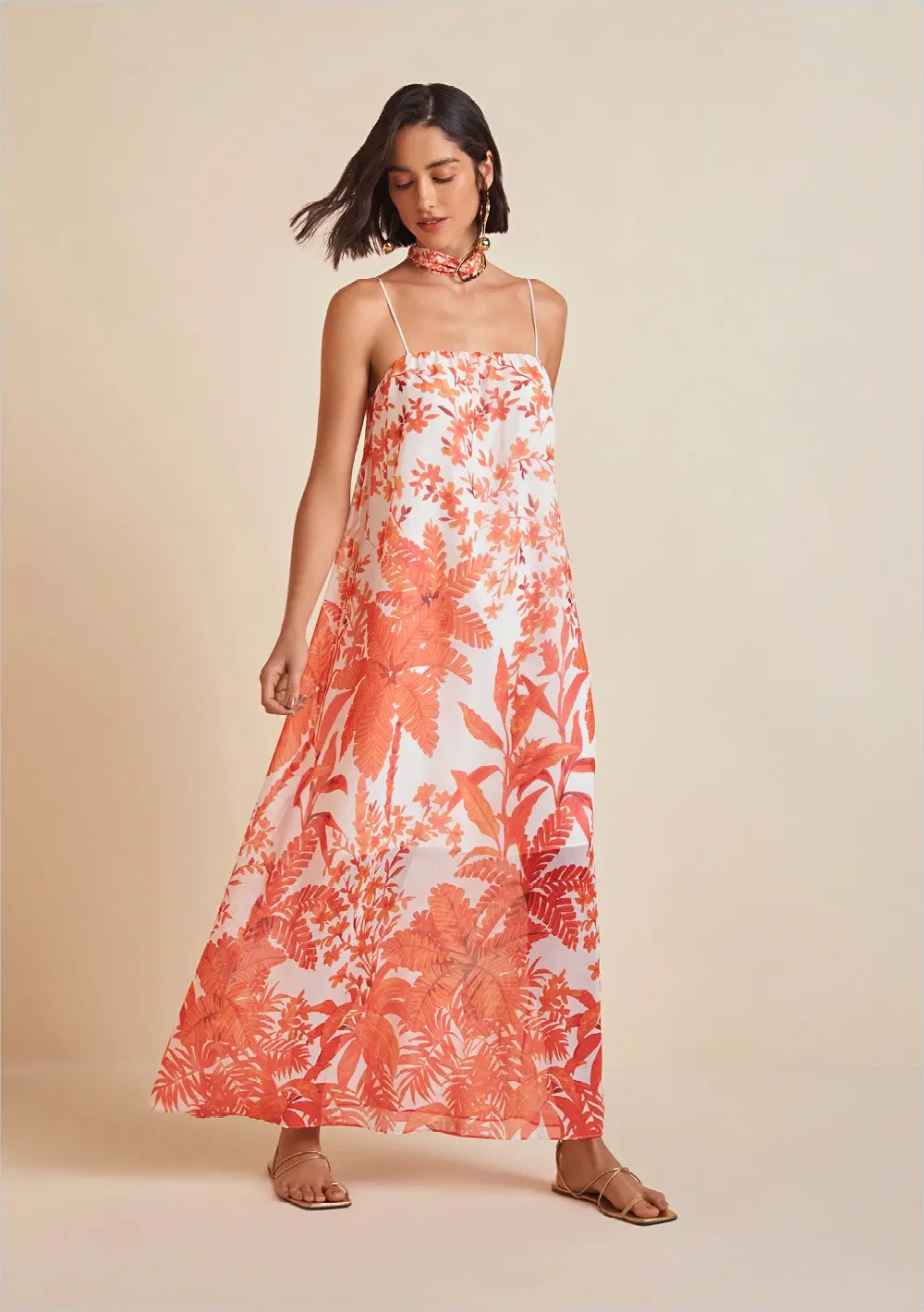 Vestido Morena Rosa Longo Decote Reto Estampa Localizada Laranja