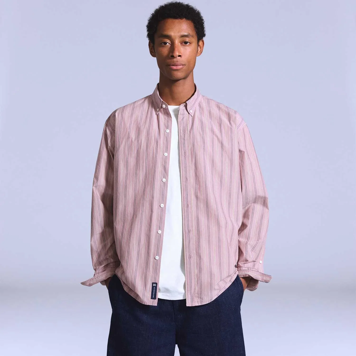 Camisa Levi's® Blue Tab Relaxed Button Down Listrada Rosa Manga Longa — imagem 1