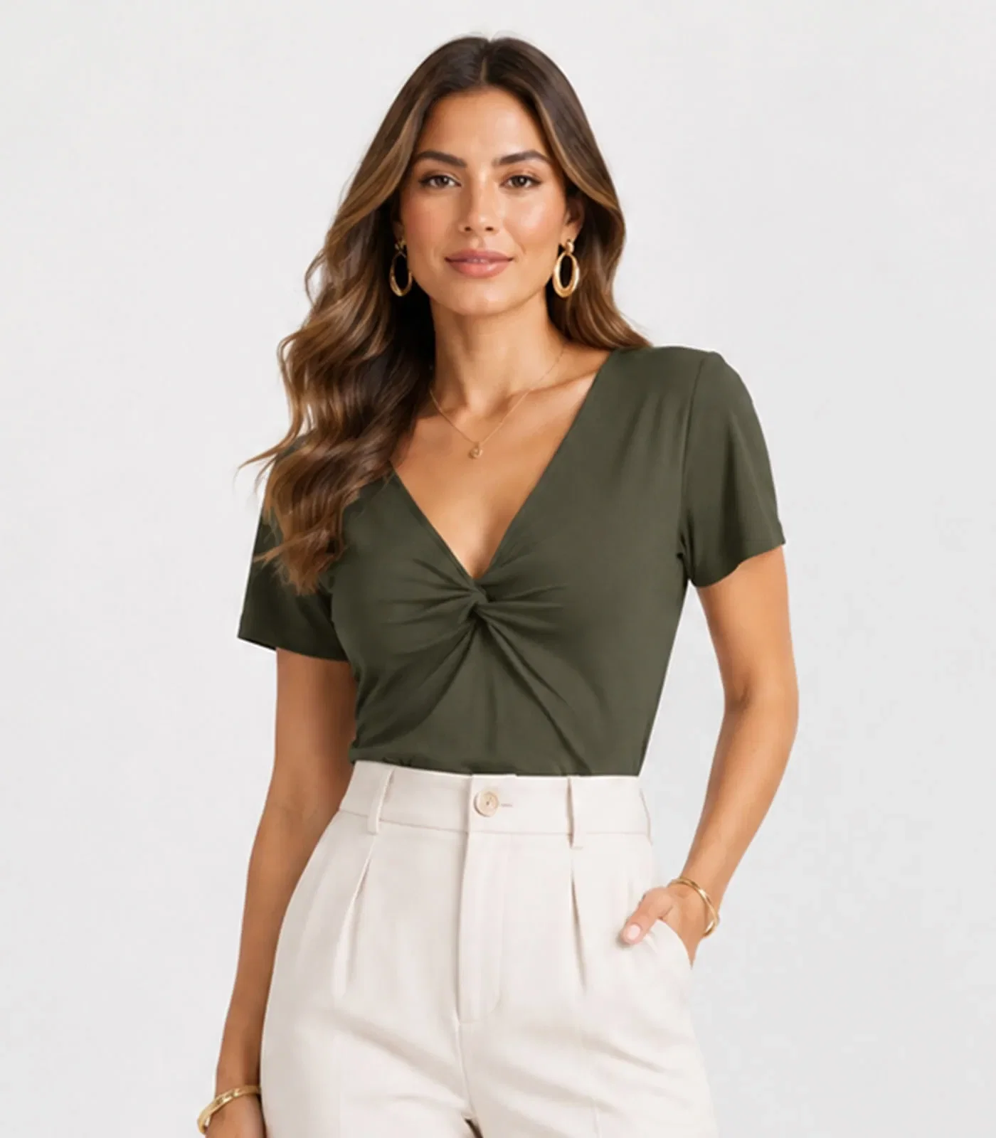 Blusa Feminina Com Decote Em V Infinita Cor Verde