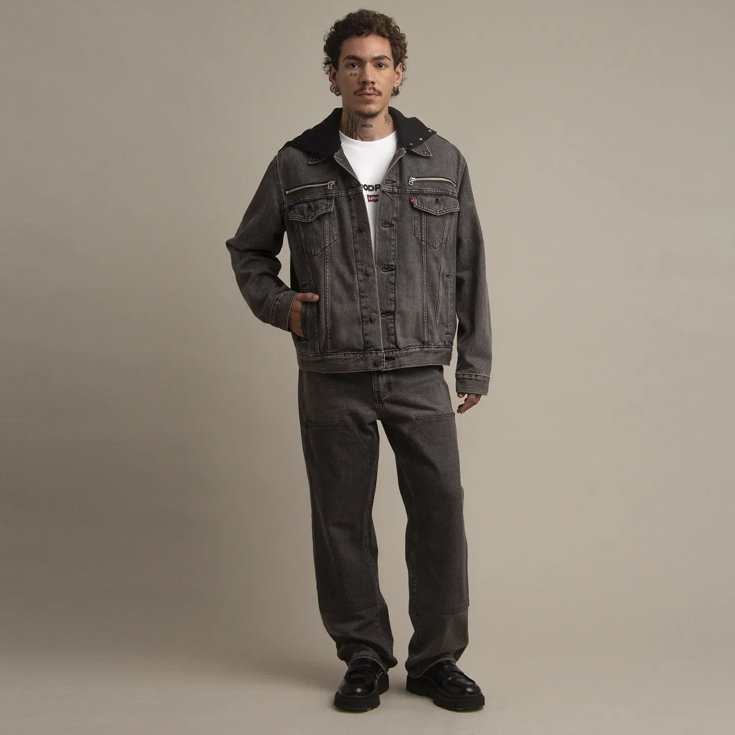 Jaqueta Jeans Levi's® The Trucker Preta | Collab PodPah — imagem 1