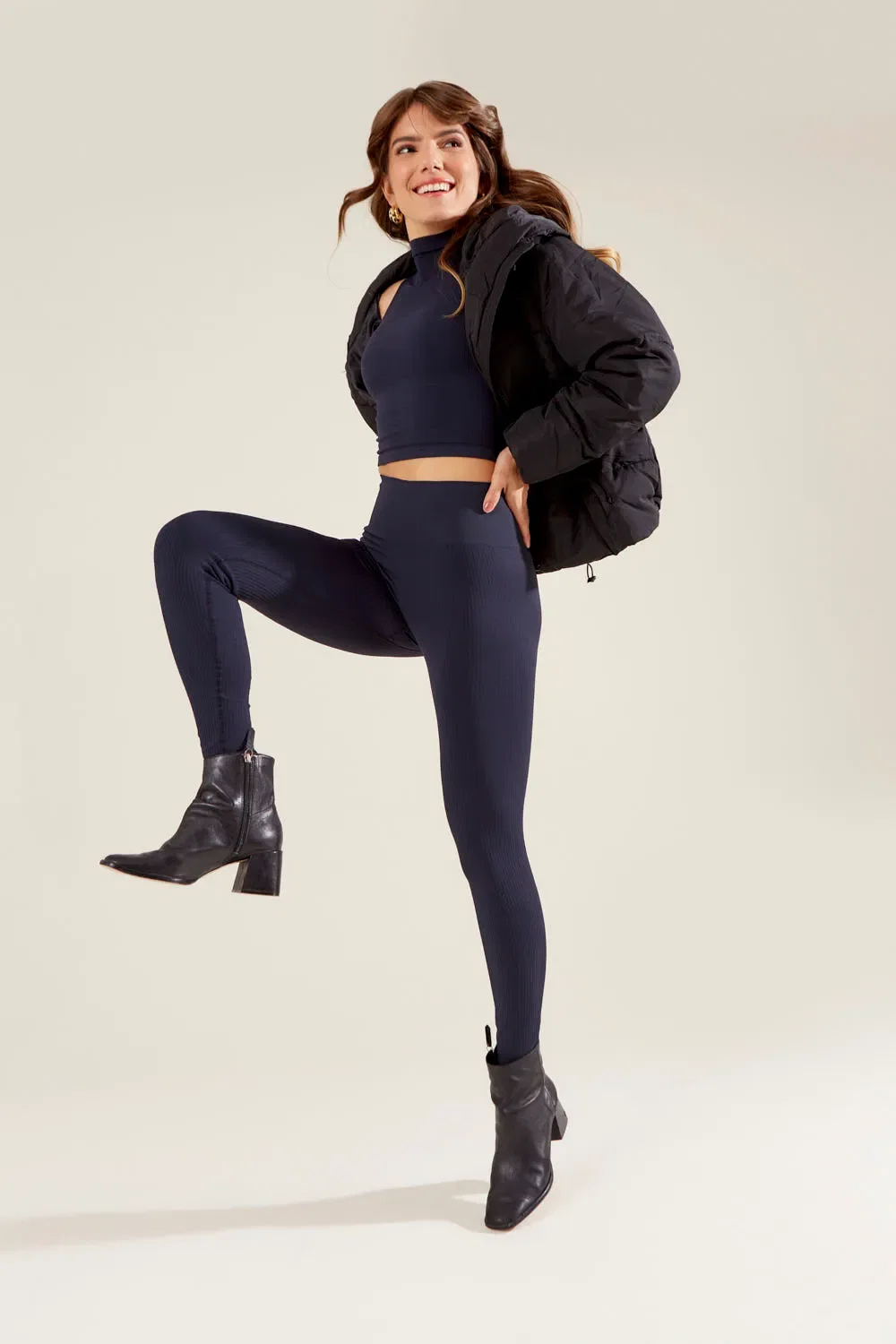 Calça Legging Seamless Canelado - Preto — imagem 1