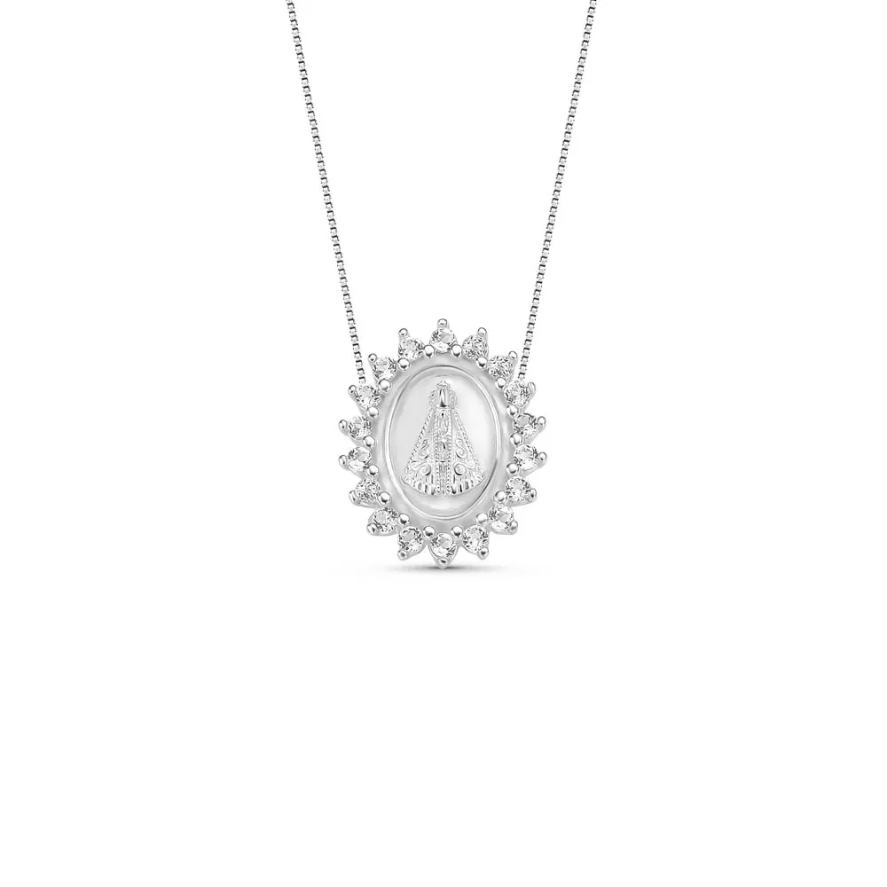 Pingente Medalha N.Sra. Aparecida em Ouro Branco 18k com Topázios Incolores, 14mm — imagem 1