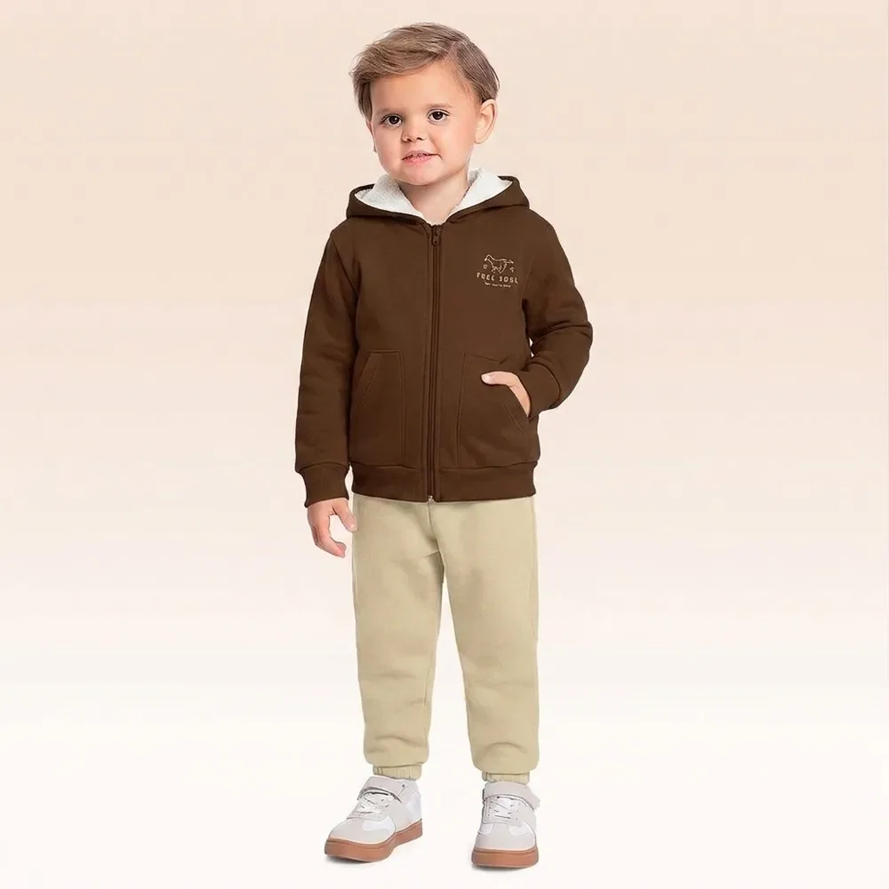 Conjunto jaqueta com capuz e calça
