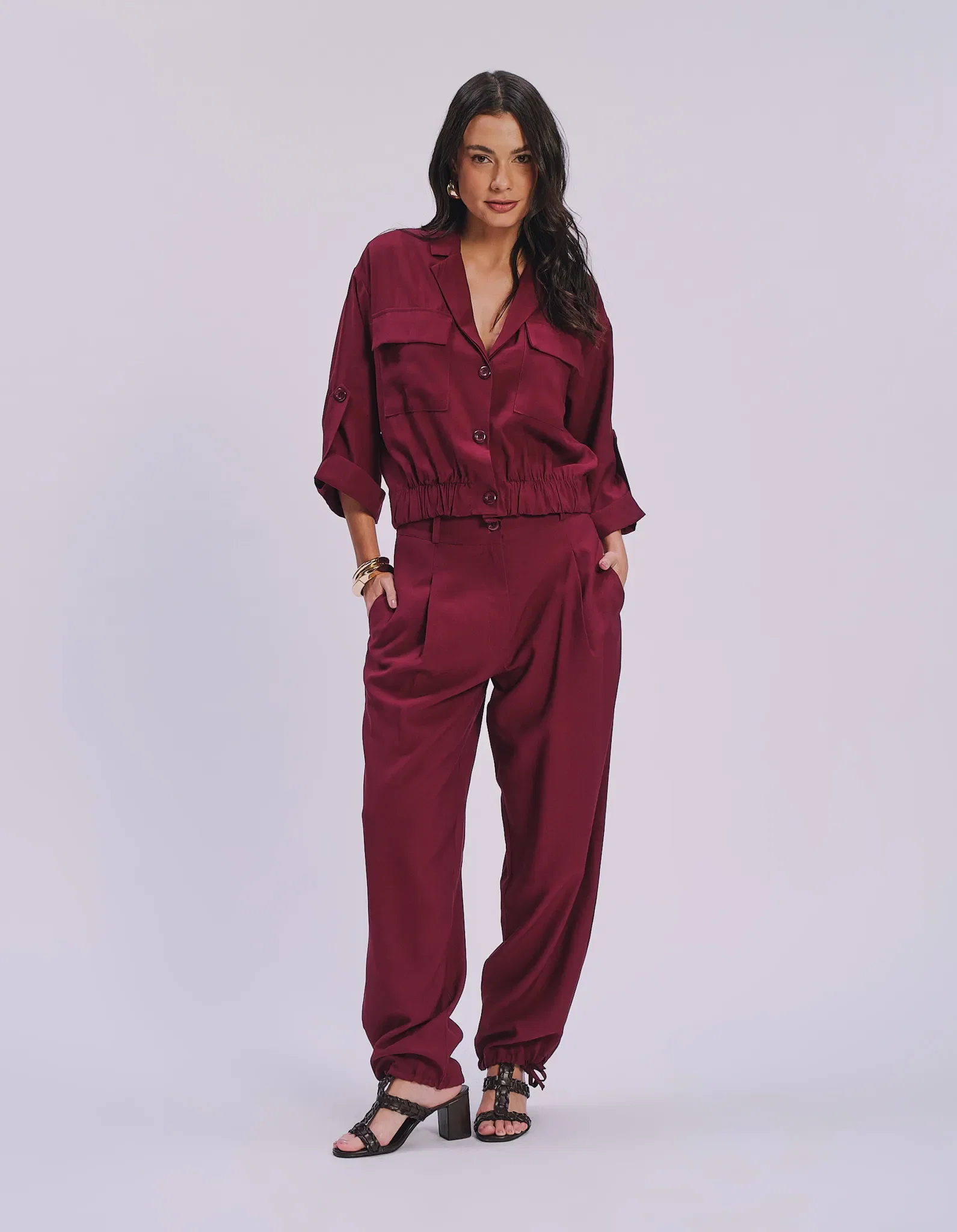 Calça Alfaiataria Barra Ajustável - Uva