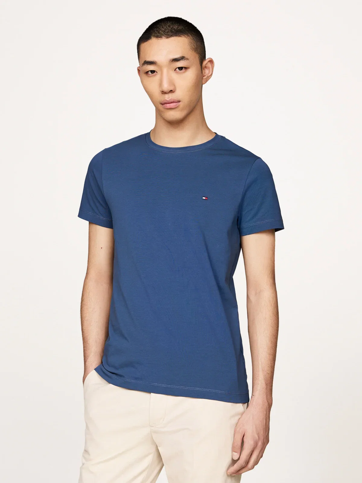 Camiseta Clássica Gola C Slim