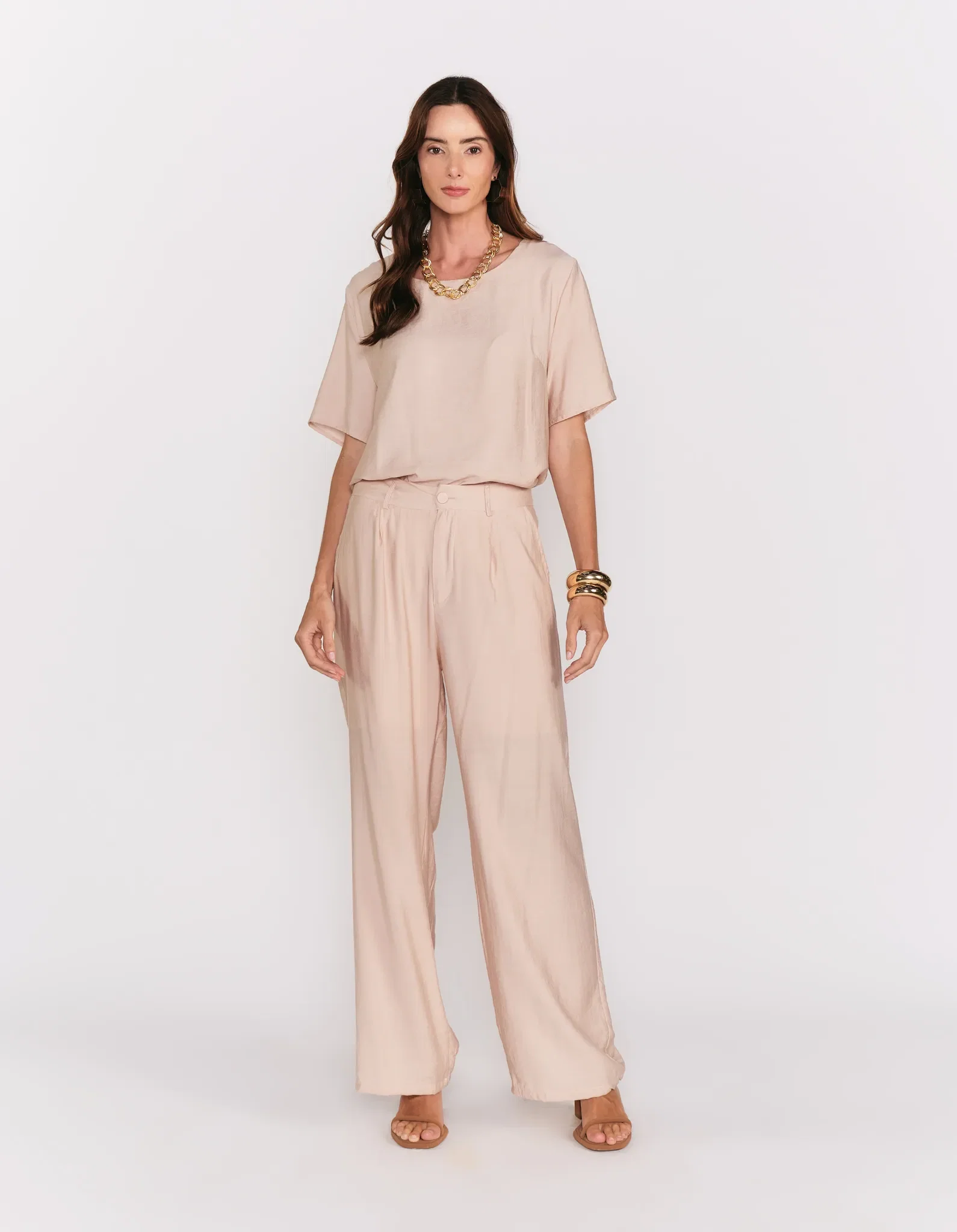 Calça Pantalona Bolsos - Bege — imagem 1