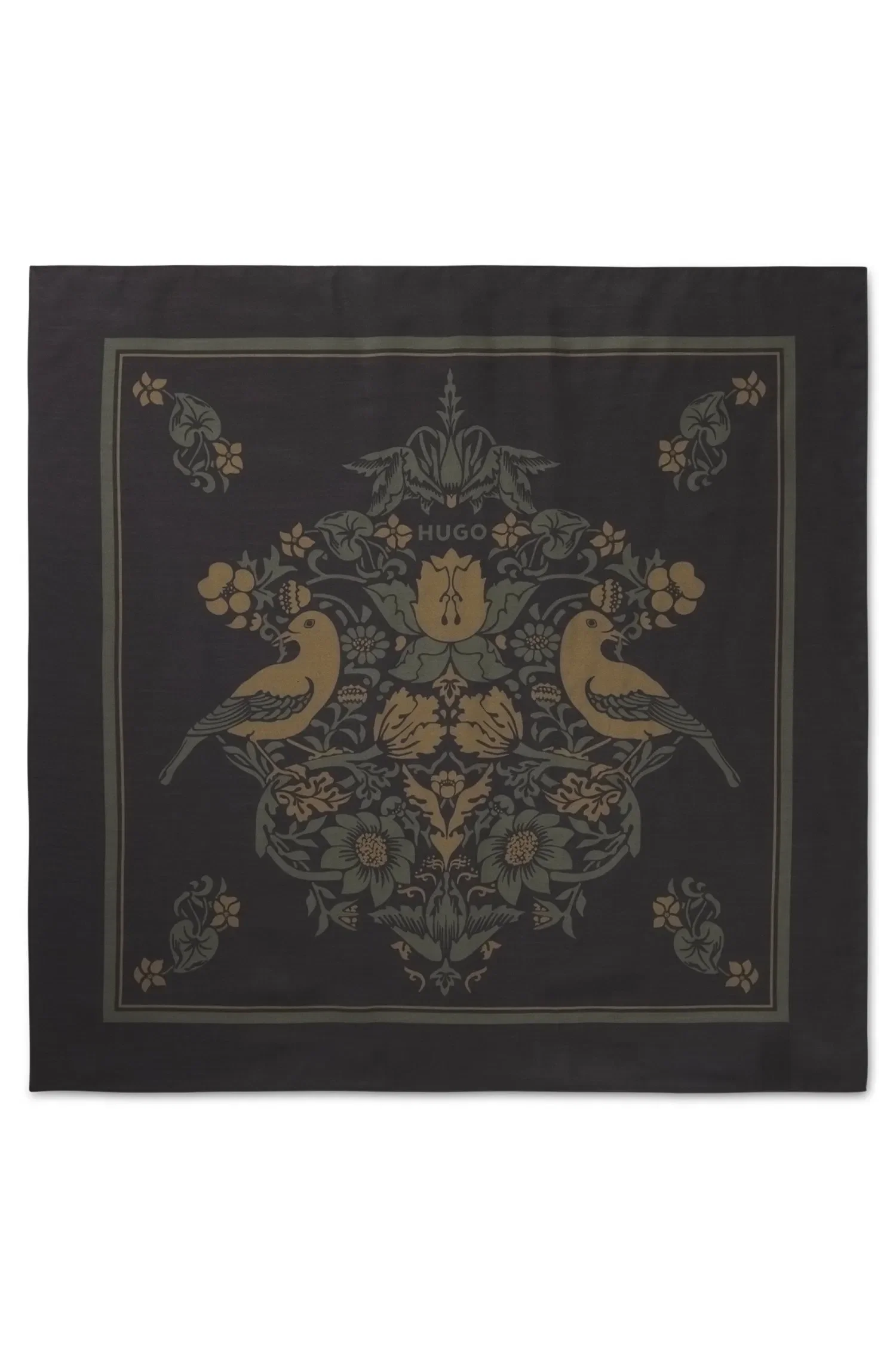 Bandana Estampada Com Detalhe De Logo