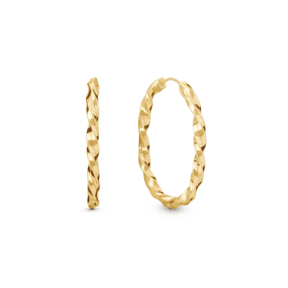 Argola Oval Torcida em Ouro Amarelo 18k — imagem 1