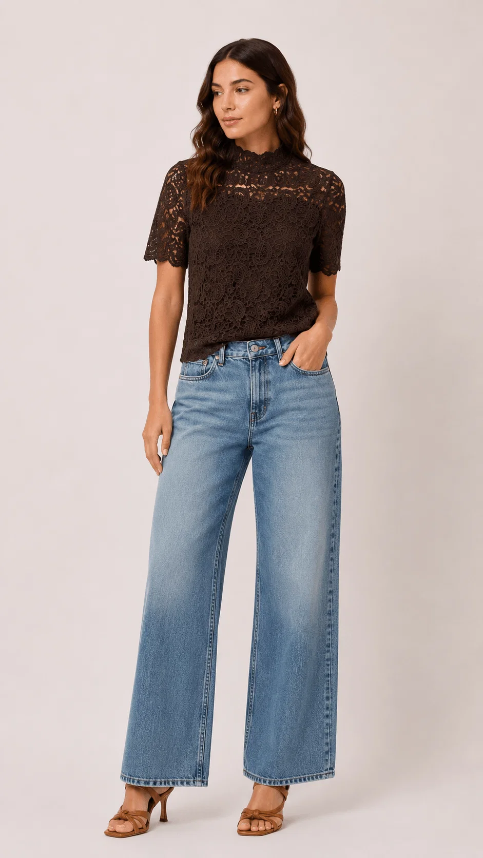 Blusa Renda Manga Curta Gola Alta - Cafe — imagem 1