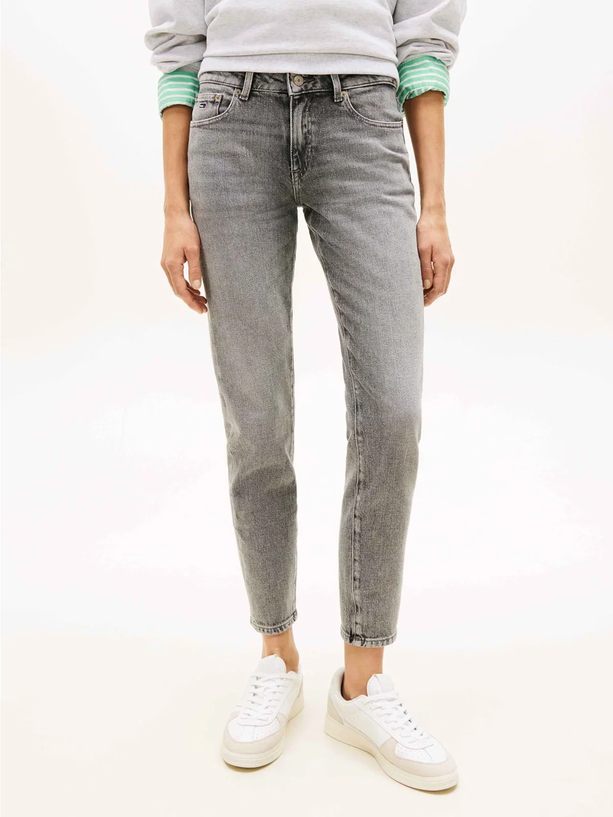 Calça Lucy Cintura Média Slim