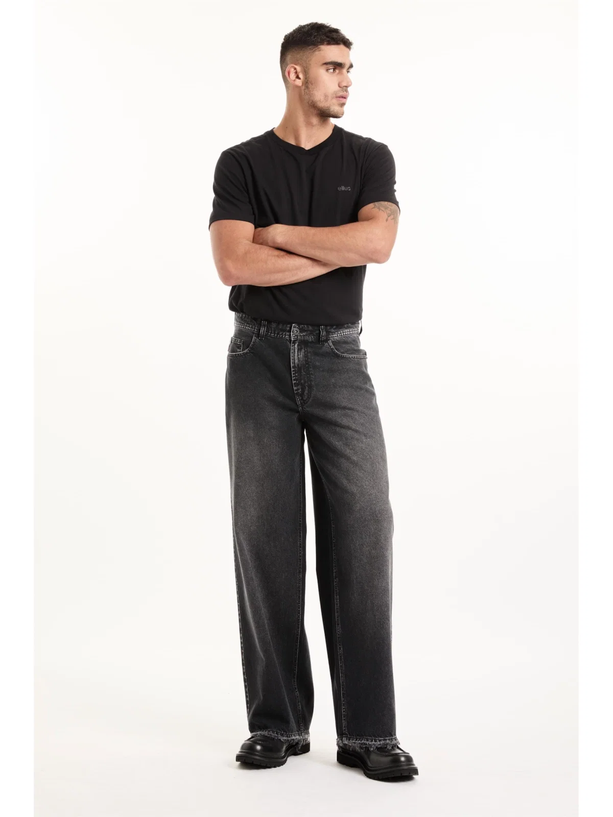 Calça Originals Black Wide Leg 2021-Lav. Black C/ Rebolo — imagem 1