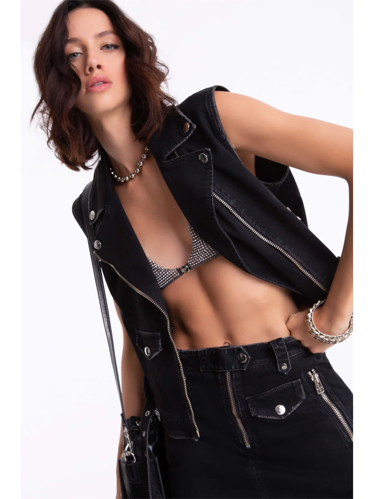 Colete Ellus Intense Black 1744-Lav.Black C/ Rebolo — imagem 1
