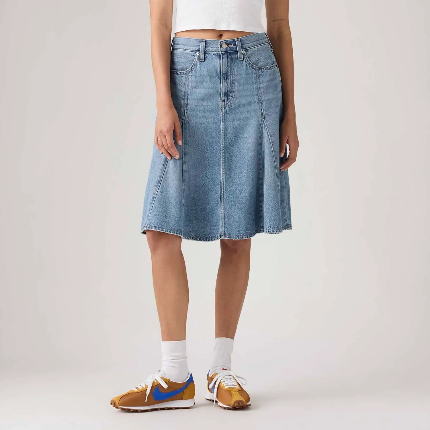 Saia Jeans Levi's® Godet Knee Lavagem Clara