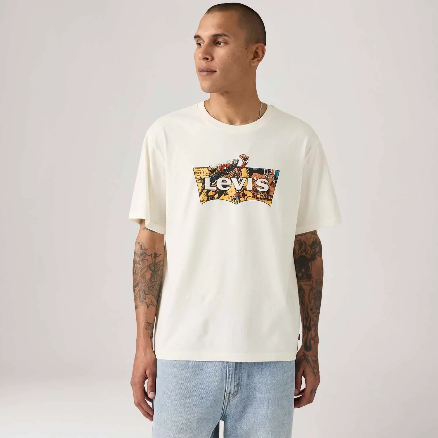 Camiseta Levi's® Graphic Bege Manga Curta — imagem 1