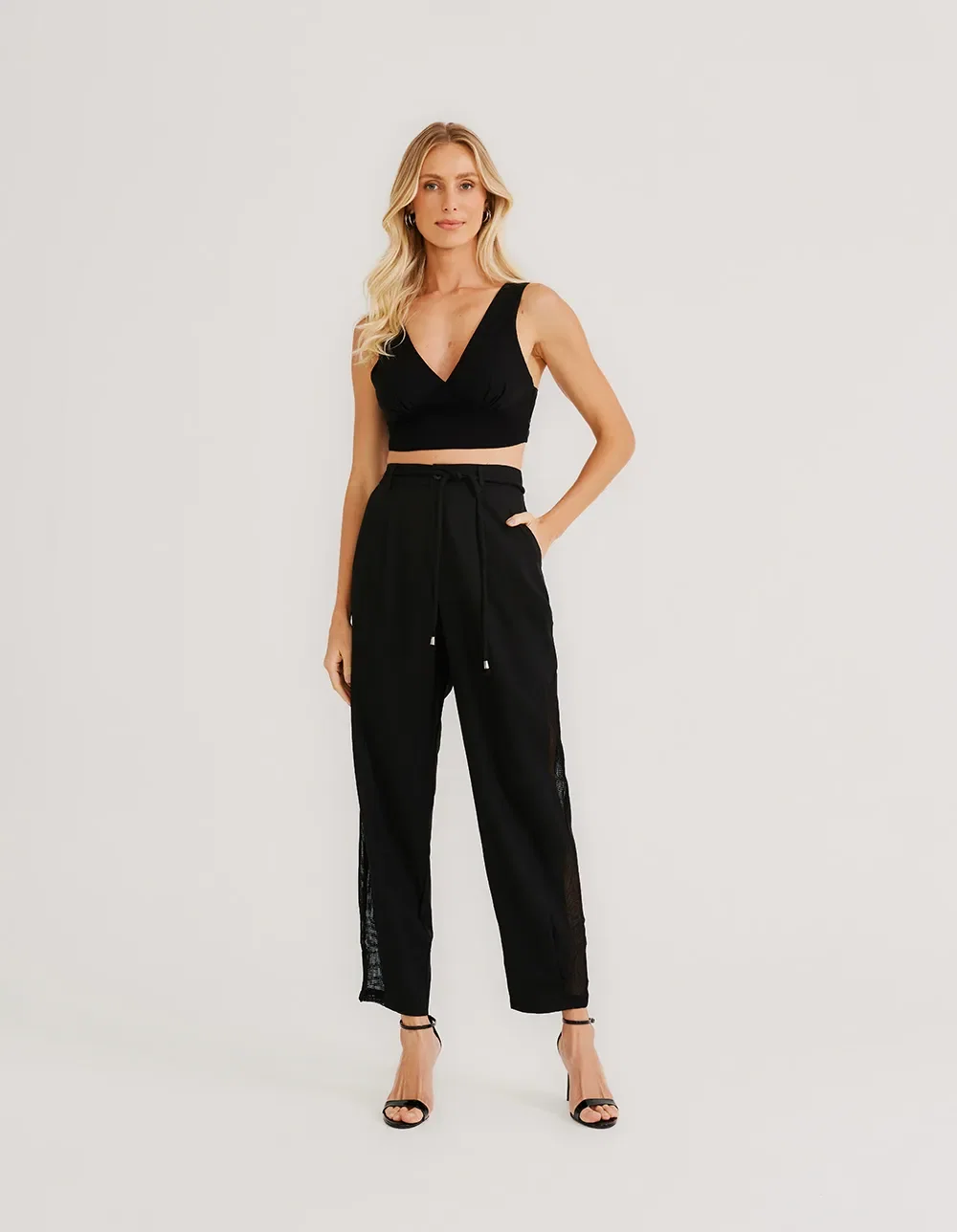 Top Detalhe Laise - Preto — imagem 1