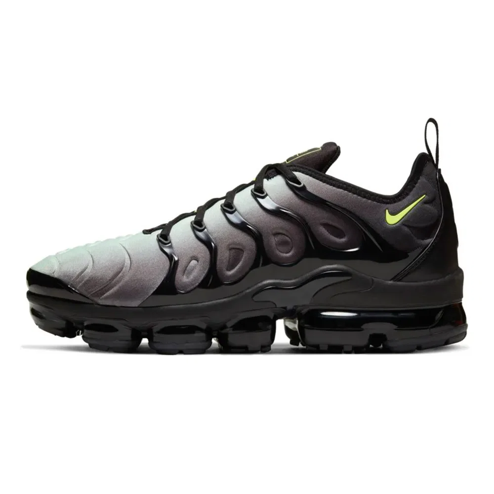 Tênis Nike Air Vapormax Plus Masculino