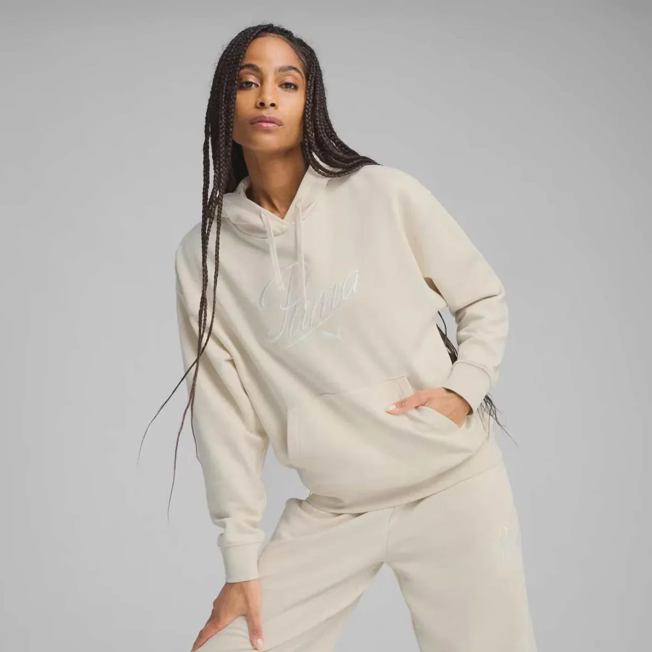 Blusão de Moletom Feminino Puma com Capuz ESS Relaxed