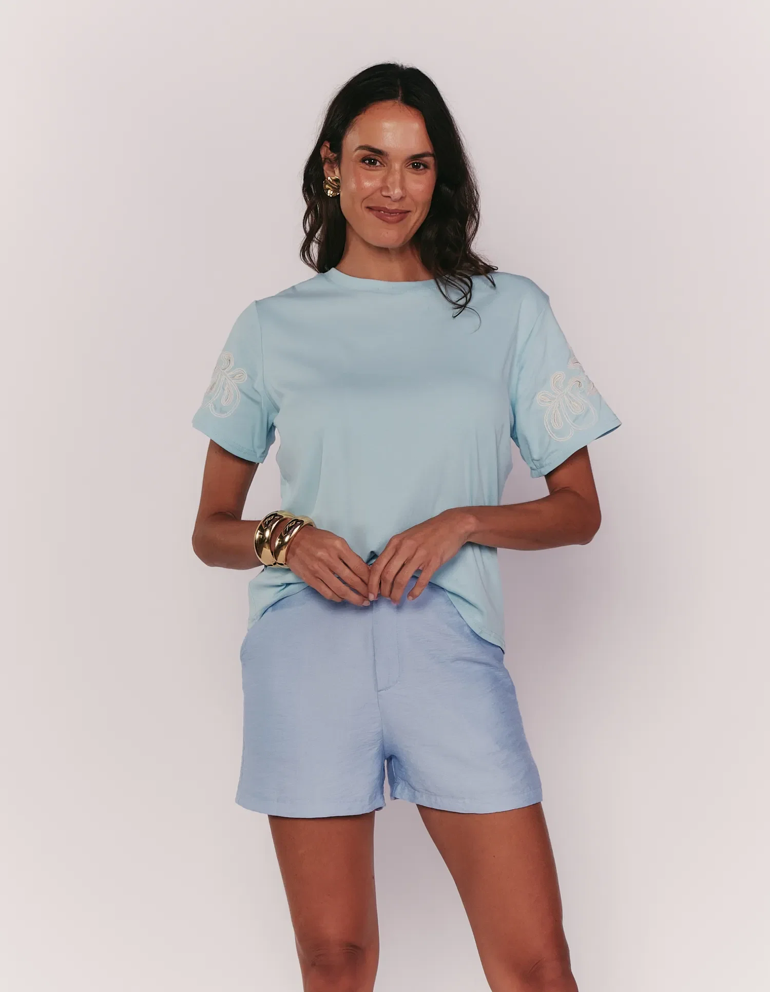 T-Shirt Detalhe Bordado Lurex - Azul Claro — imagem 1
