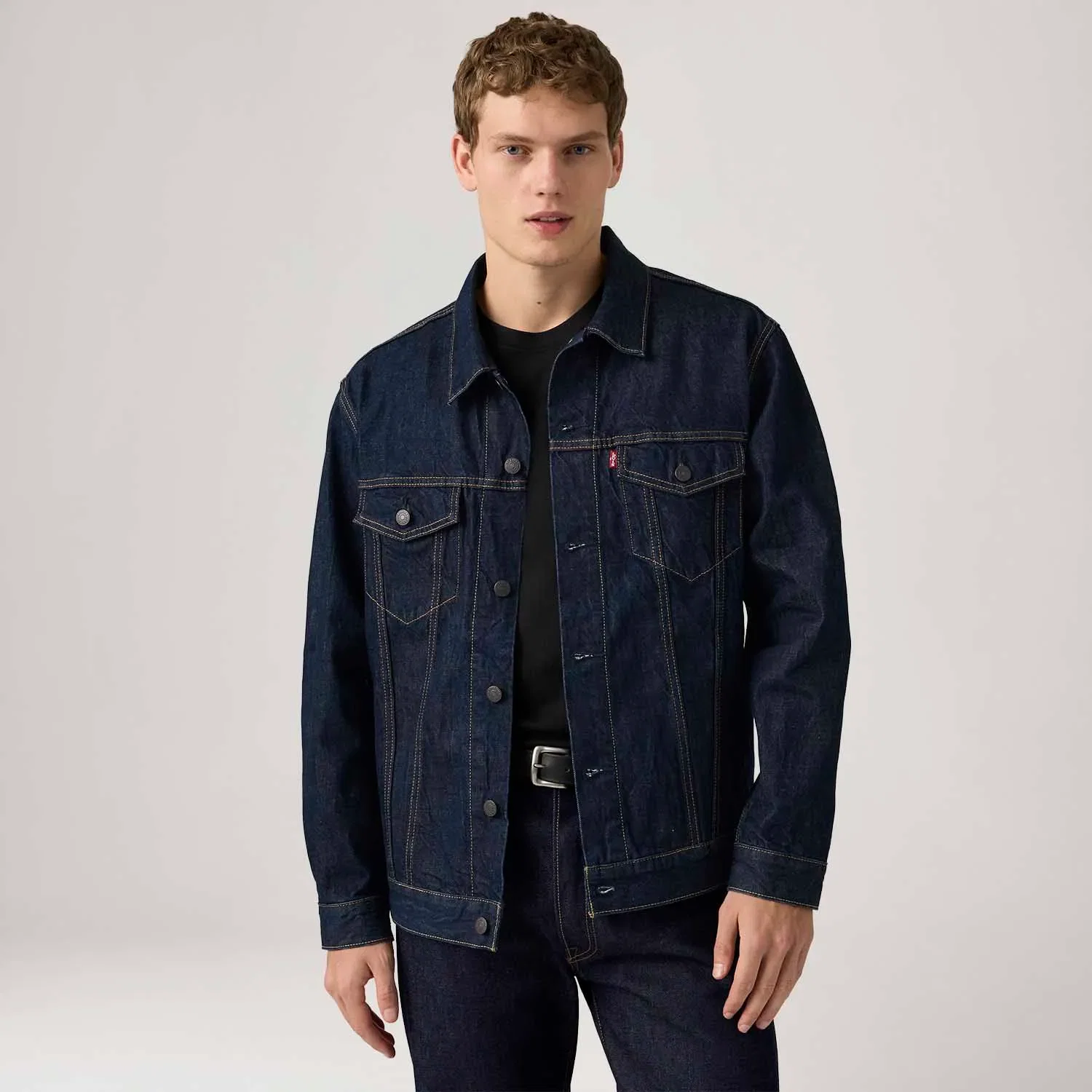 Jaqueta Jeans Levi's® Relaxed Trucker Lavagem Escura — imagem 1