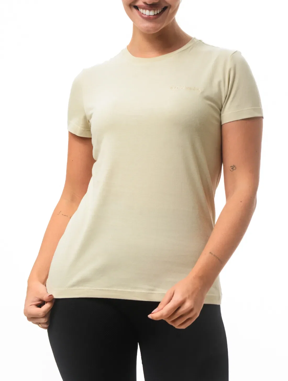 Camiseta Columbia Feminina Basica Bordado — imagem 1