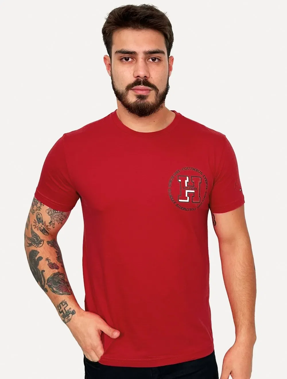 Camiseta Tommy Hilfiger Masculina Columbus H Roundle Logo Vermelho — imagem 1