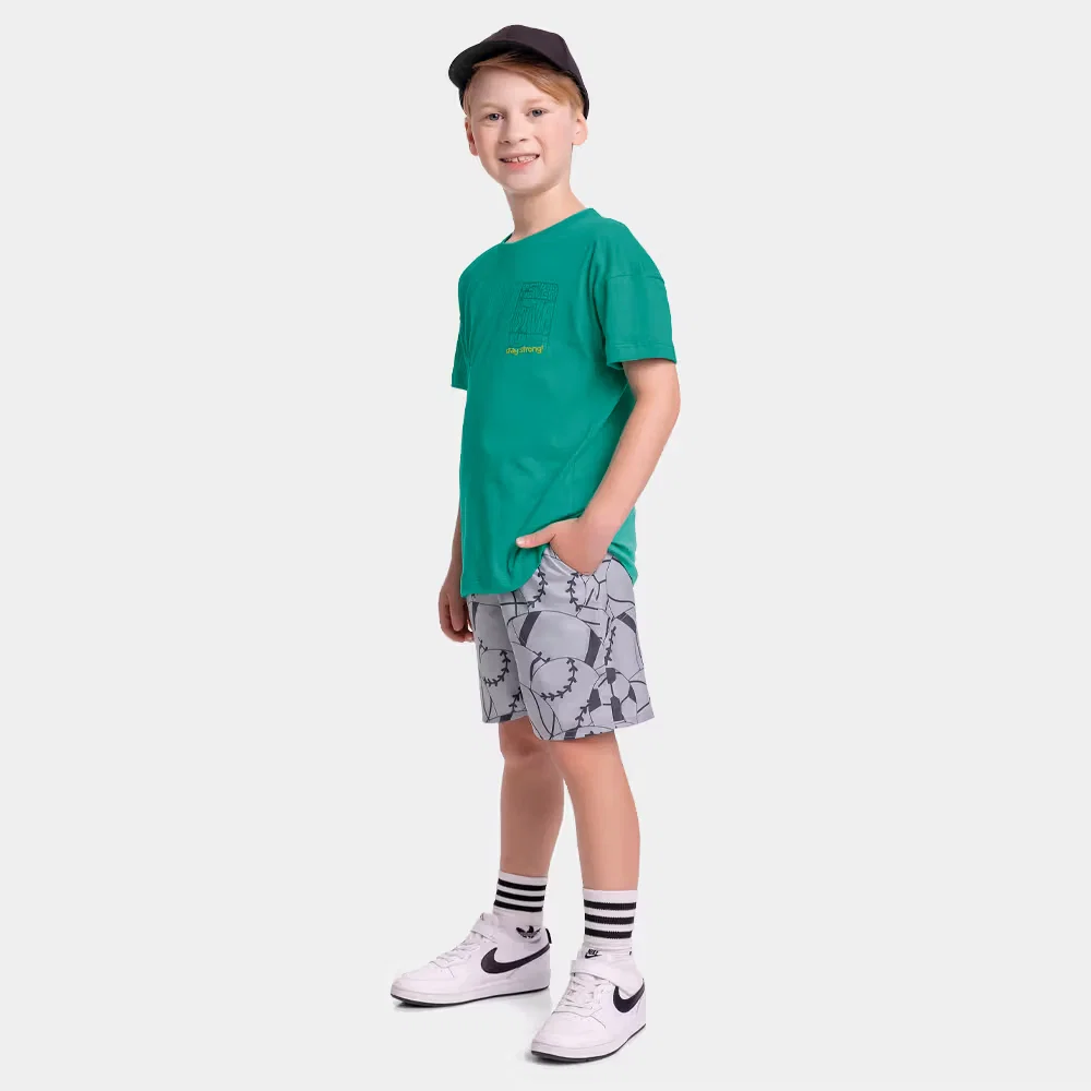 Conjunto camiseta e bermuda em microfibra estampada