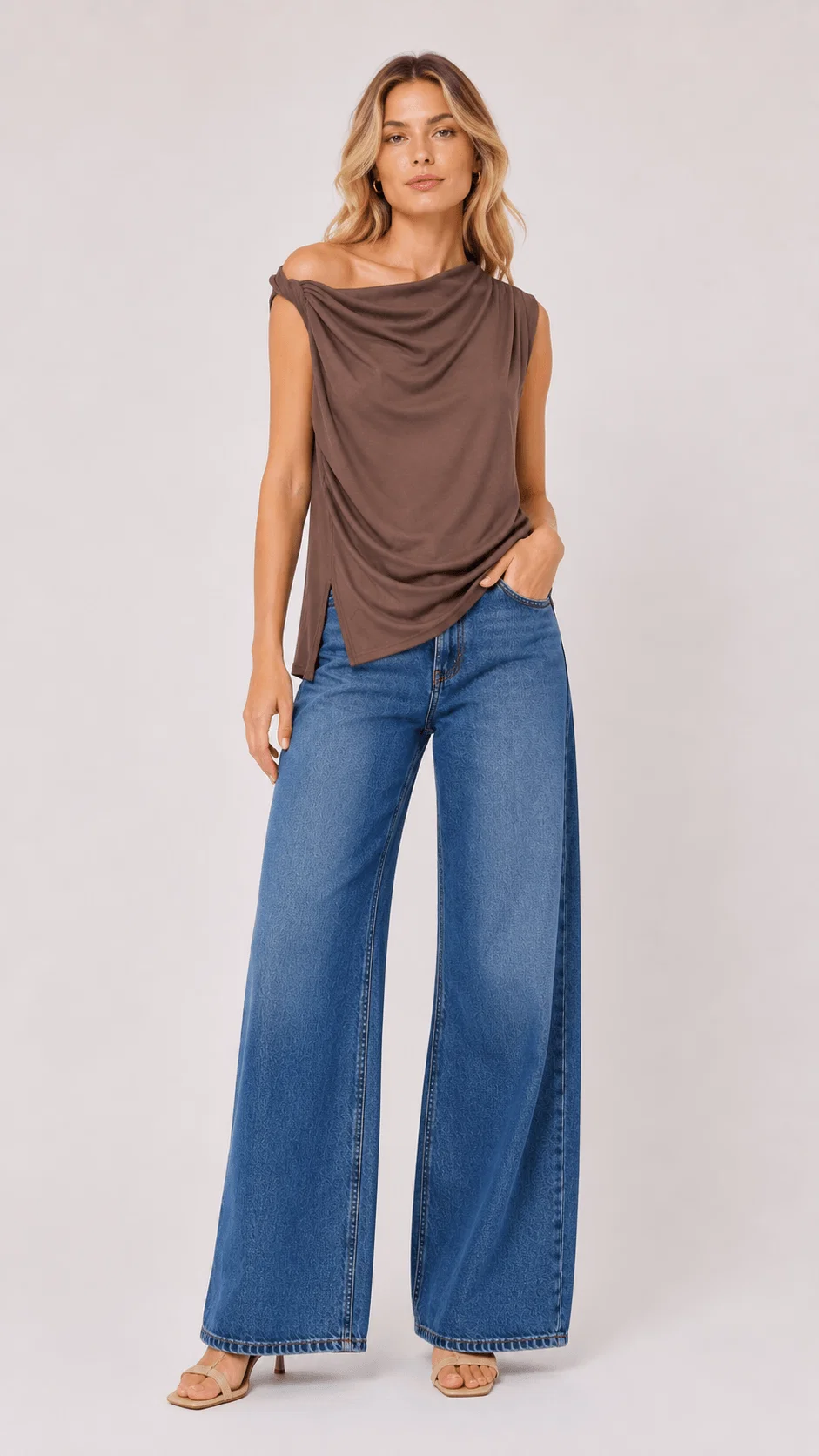 Blusa Degage Alça Torcida - Marrom