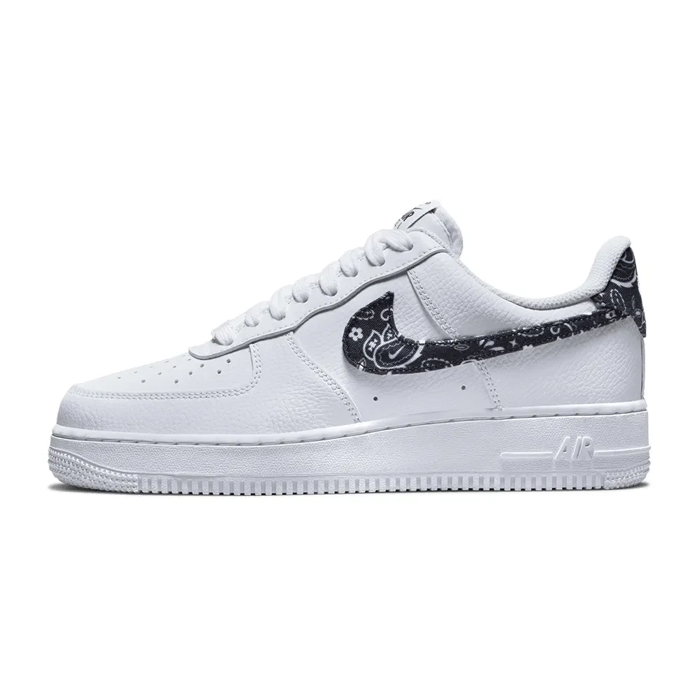 Tênis Nike Air Force 1 ´07 ESS Feminino — imagem 1