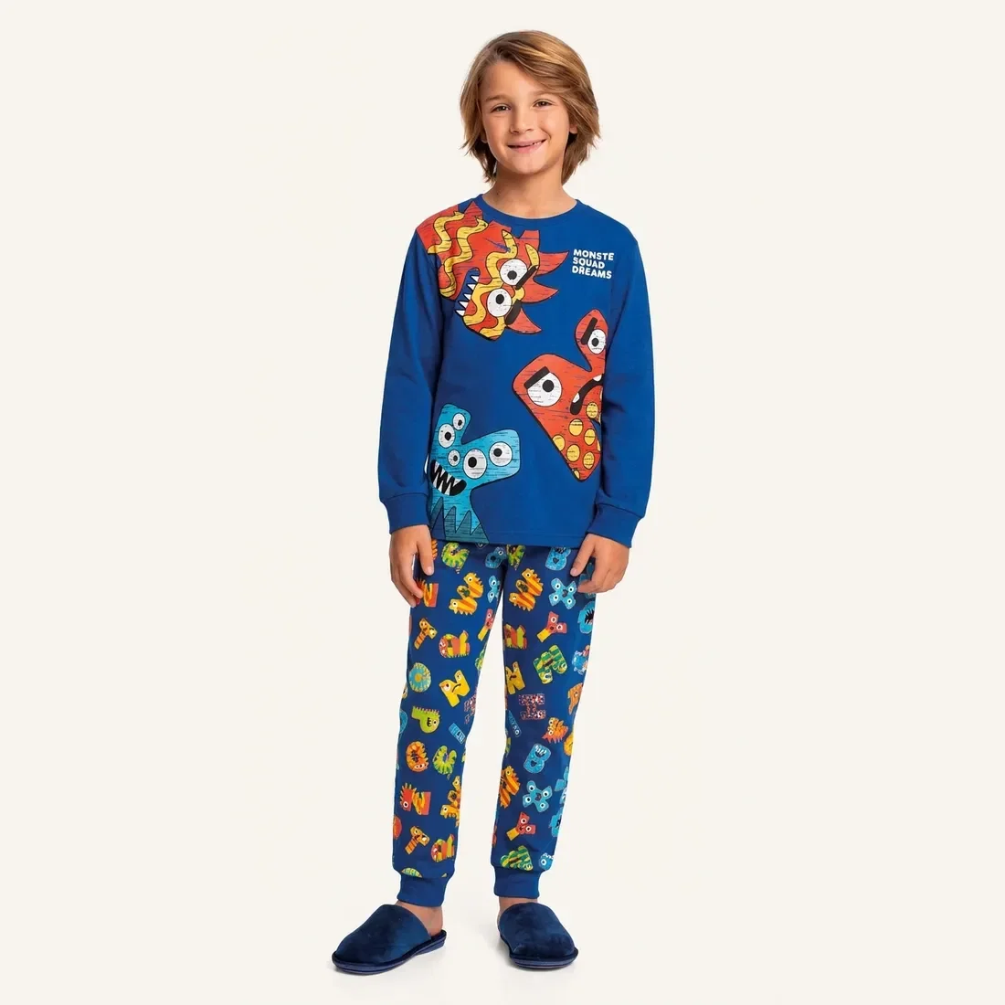 Conjunto pijama blusão e calça em moletom monster