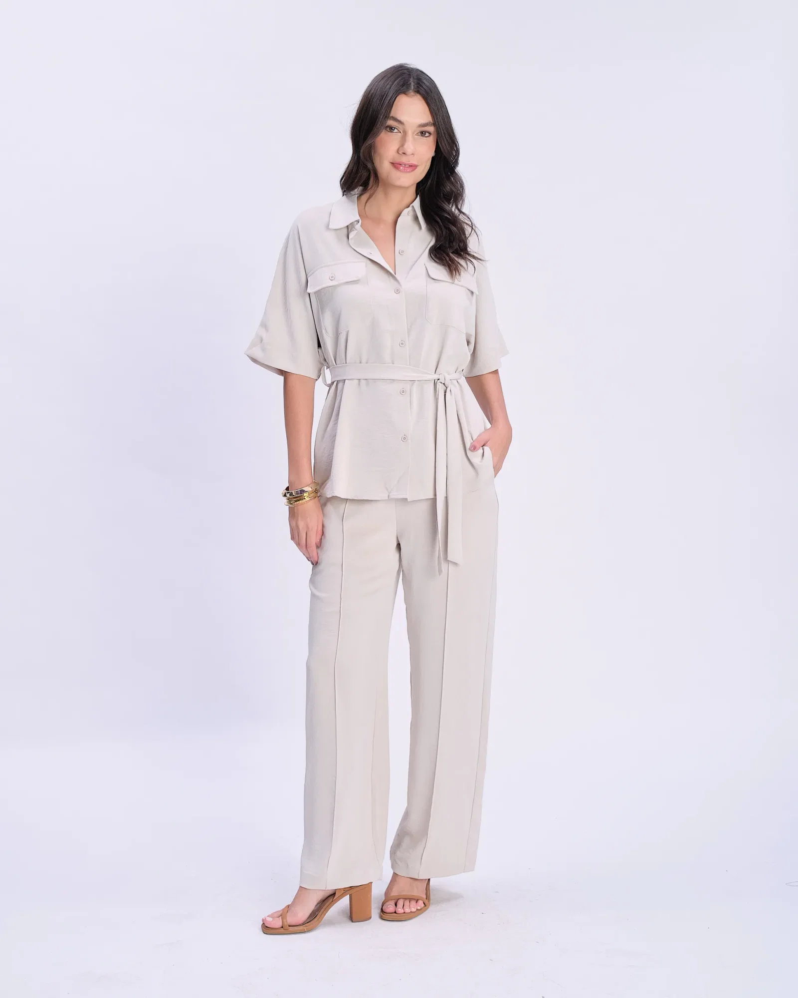 Calça Pantalona Com Bolsos - Areia