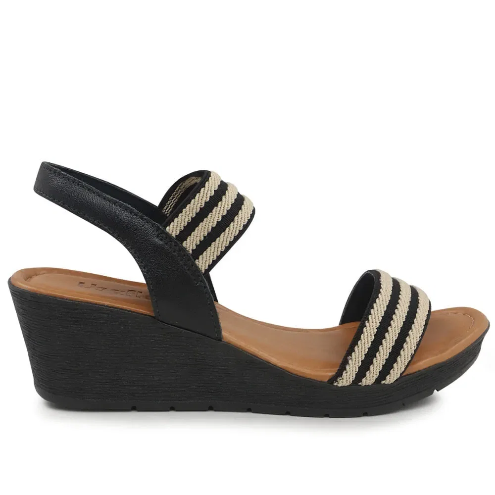 Sandália Plataforma Multimateriais Bicolor Preto
