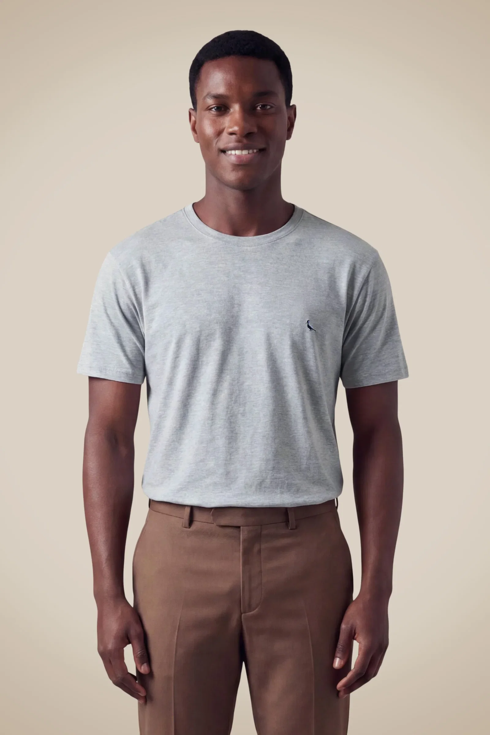 Camiseta Básica Gota Pica-pau Bordado — imagem 1