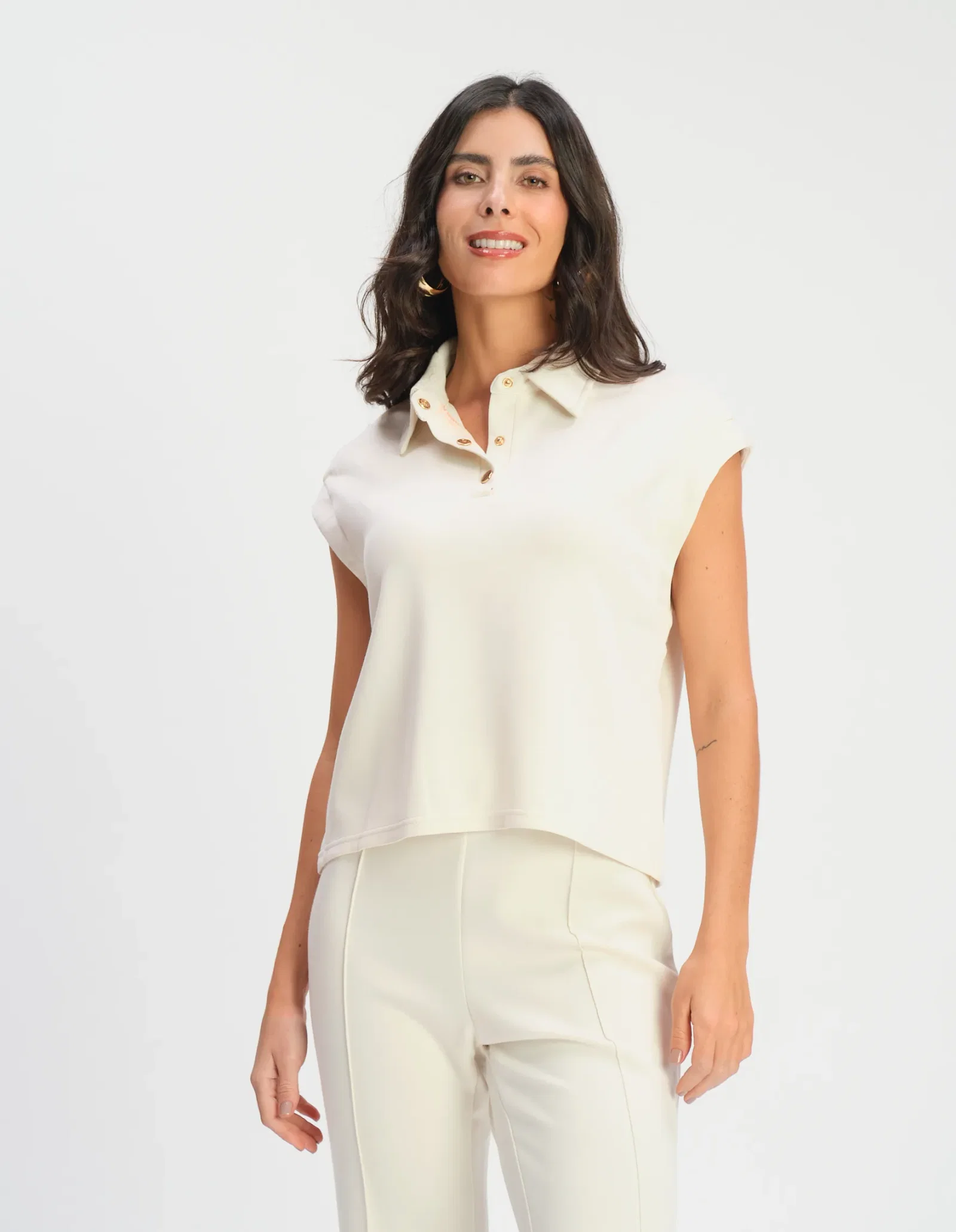 Blusa Comfy Sem Manga Com Gola - Areia — imagem 1