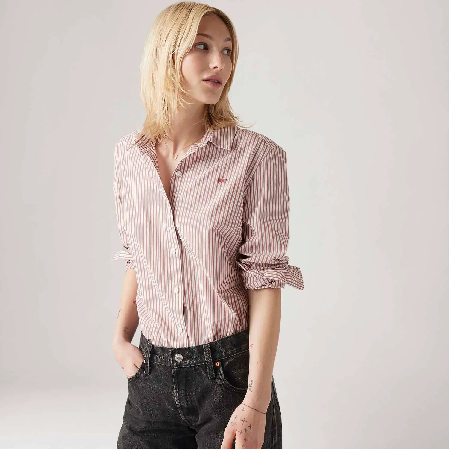 Camisa Levi's® The Classic Bw Shirt Listrada Vermelha Manga Longa — imagem 1